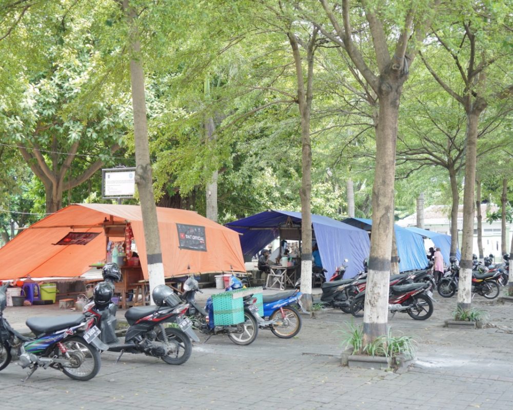 Salah satu kawasan PKL Kuliner di Klaten. Foto: klatenkab.go.id