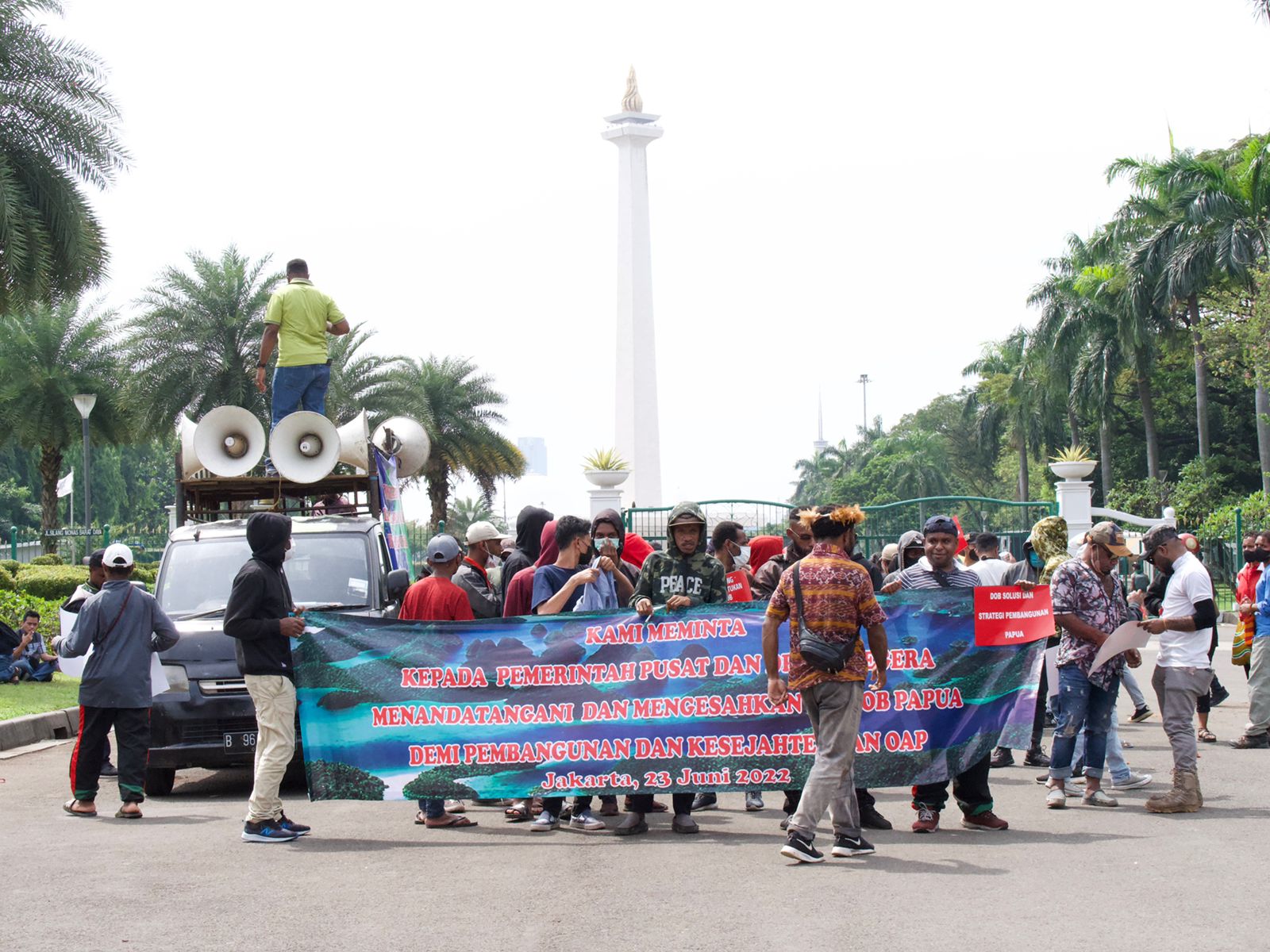 Unjuk rasa mahasiswa dan pemuda Papua di Monas (ist)