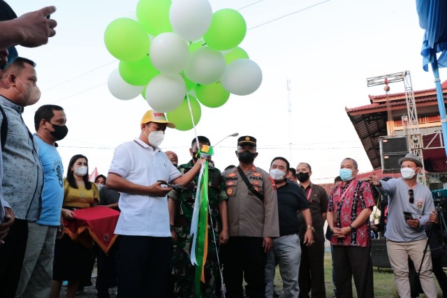 Bupati Pemalang, Mukti Agung Wibowo membuka Pekan Raya Pemalang 2022. Sumber foto: pemalangkab.go.id