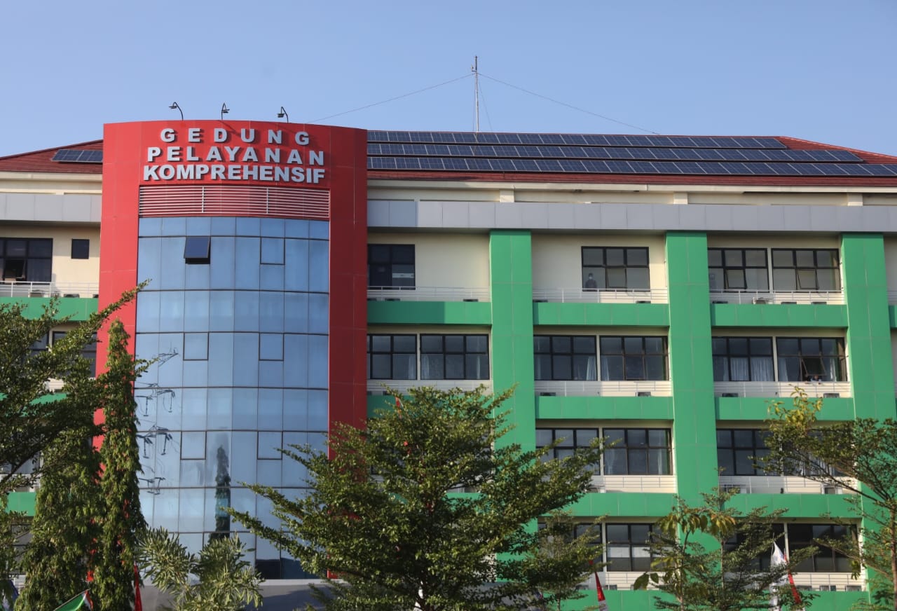 Solar cell di atap RSJD Amino Gondohutomo. Foto: jatengprov.go.id