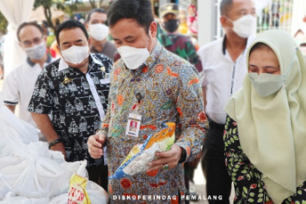 Wakil Bupati Pemalang, Mansur Hidayat. Sumber foto: diskoperindag.pemalang.go.id