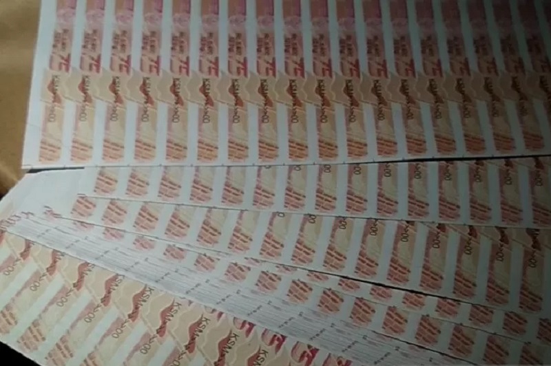 Pita cukai rokok tahun 2020. ANTARA/Akhmad Nazaruddin Lathif