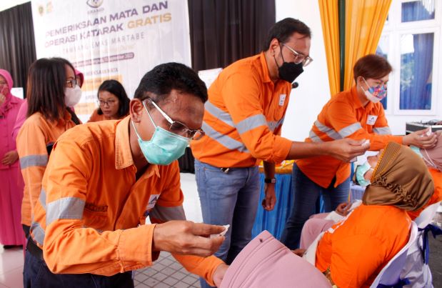 Operasi Katarak PT Agincourt Resources. Sumber foto: dokumentasi PT Agincourt Resources