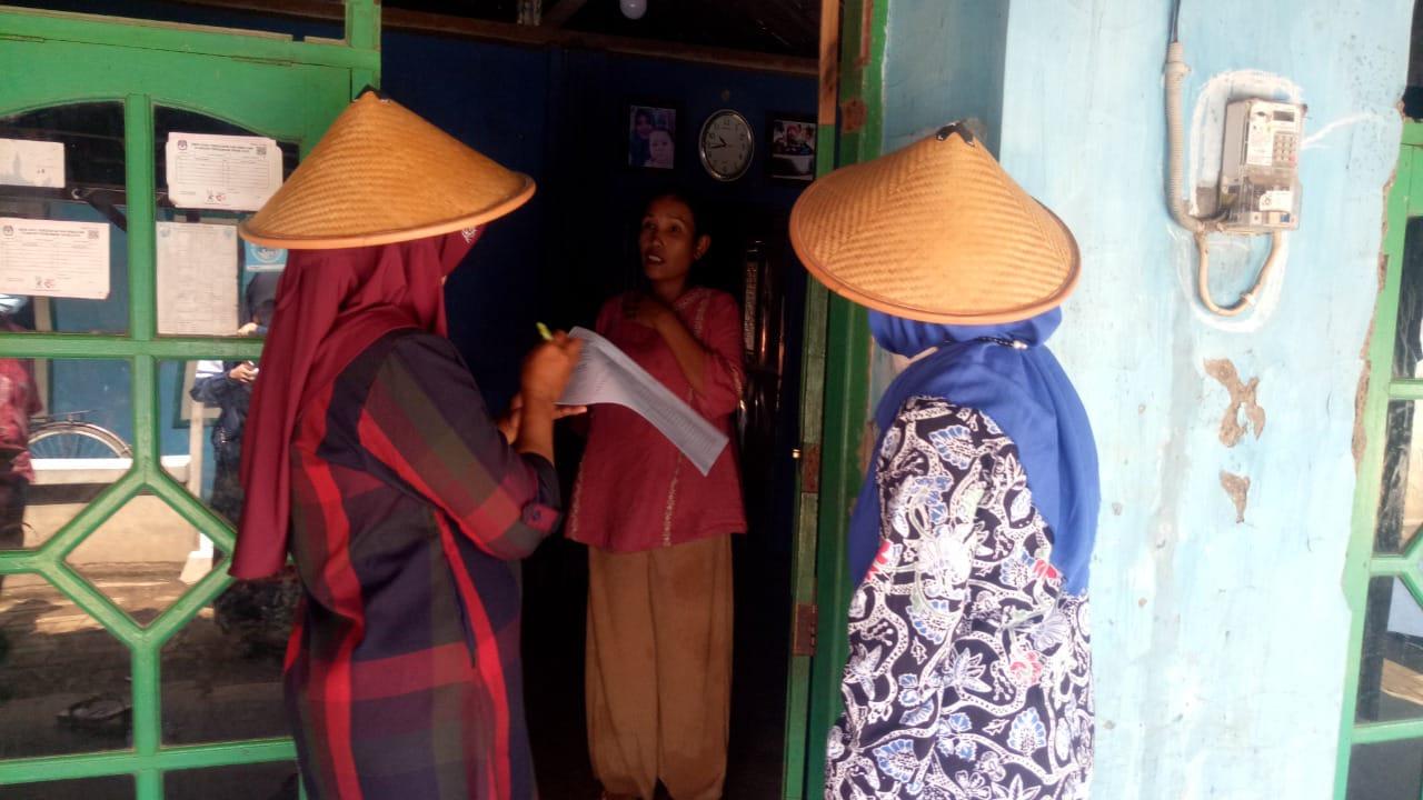 Dinkes Kota Pekalongan melakukan pendataan perilaku BABS. Sumber foto: pekalongankota.go.id
