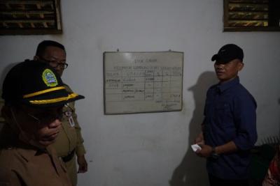 Bupati Gunungkidul, Sunaryanta, saat mengecek LPM di sejumlah daerah, Senin (28/11). Sumber: gunungkidulkab.go.id