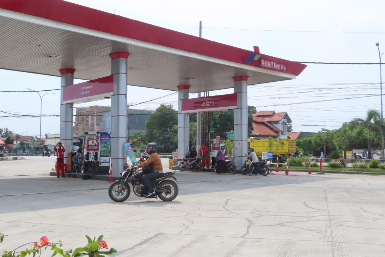 Dindagkop-UKM Kota Pekalongan pastikan pasokan dan distribusi BBM lancer menjelang Natal dan Tahun baru. Sumber foto: pekalongankota.go.id