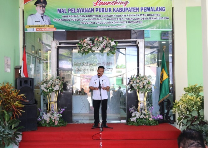 Plt. Bupati Pemalang saat peluncuran Mal Pelayanan Publik. Sumber foto: pemalangkab.go.id