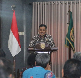 Plt. Bupati Pemalang, Mansur Hidayat. Sumber: instagram/pemkabpemalang