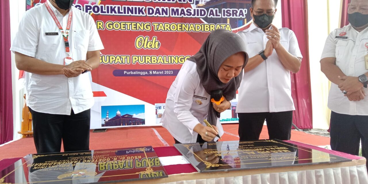 Bupati Purbalingga beserta jajaran saat Peresmian Masjid l-Isra dan Poli Baru di RSUD dr. R. Goetheng Taroenadibrata Purbalingga. Foto: purbalinggakab.go.id