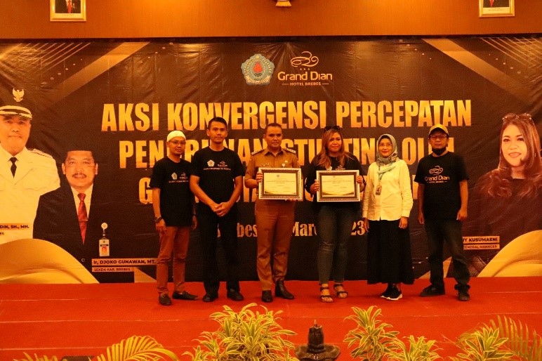 Peluncuran Aksi Konvergensi Percepatan Penurunan Stunting oleh Grand Dian Hotel Brebes. Sumber Foto: brebeskab.go.id