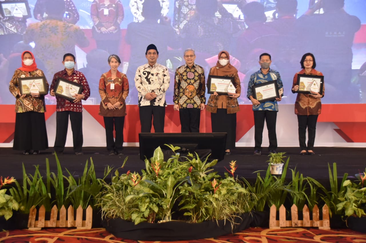 Wagub, Kepala Dinkes Jateng beserta jajaran saat Rapat Kerja Kesehatan Daerah 2023. Foto: jatengprov.go.id