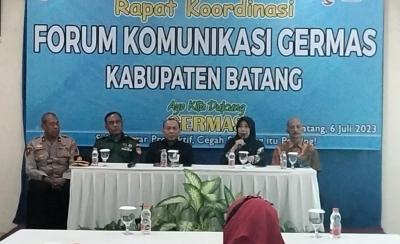 Sekretaris Dinkes, Ahli Gizi RS QIM Batang beserta Jajaran saat Rakor Forum Komunikasi Germas. Foto: batangkab.go.id