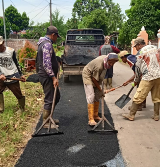 Ilustrasi perbaikan jalan. Sumber foto: Instagram @jalankab.batang