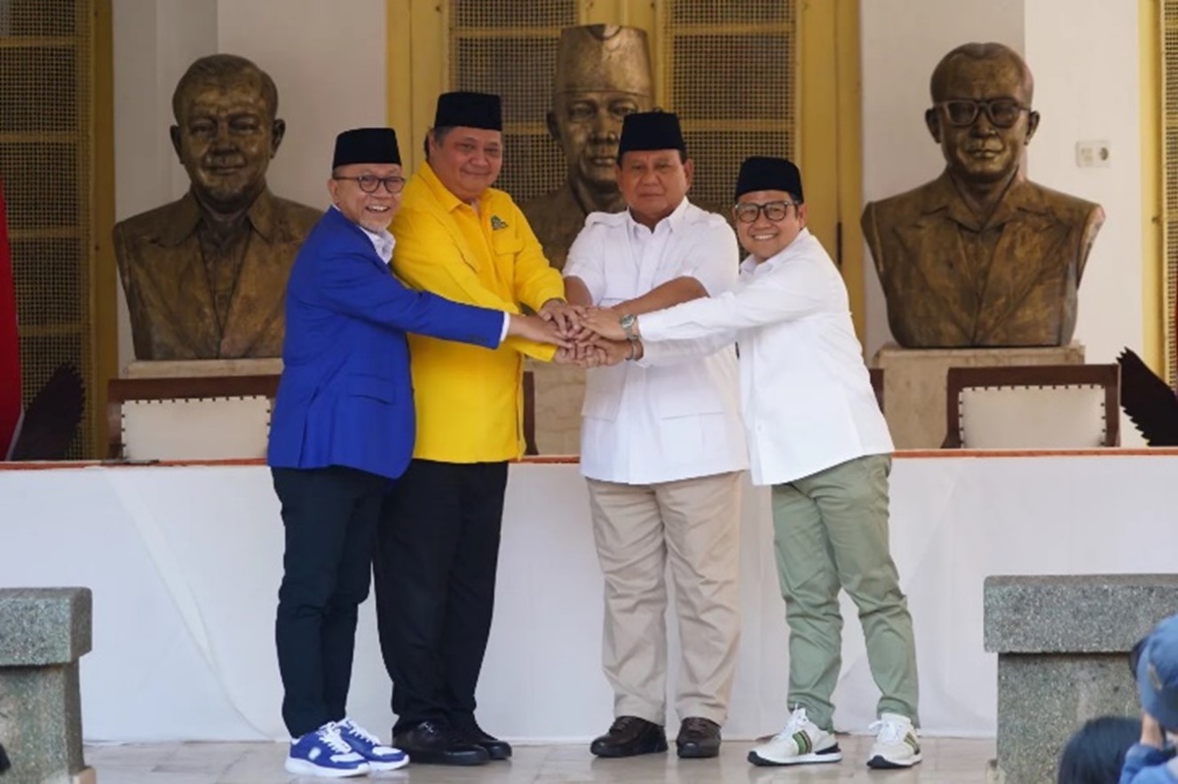 Ketum PAN, Golkar, Gerindra dan PKB dalam deklarasi Koalisi Kebangkitan Indonesia Raya. Foto: twitter @golkar_id