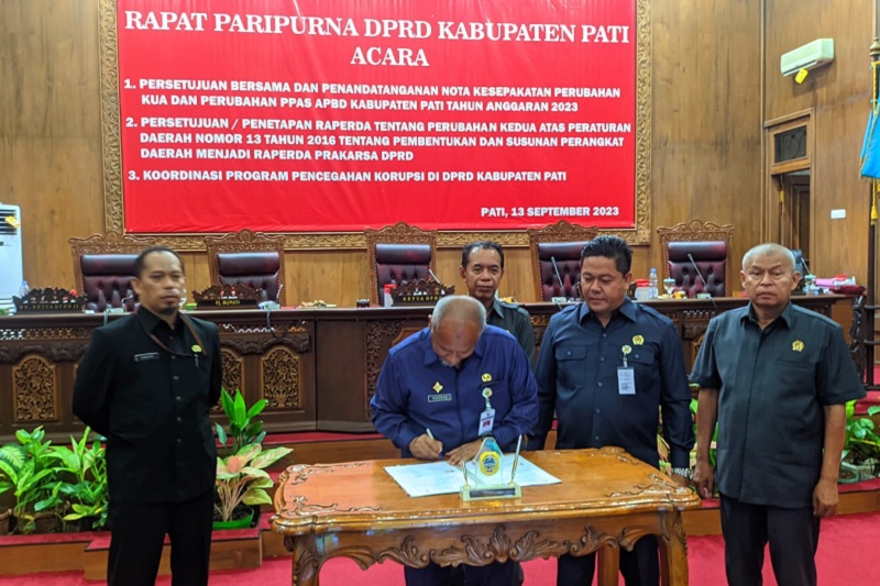 Rapat Paripurna di Gedung DPRD Pati, Rabu (13/9). Foto istimewa