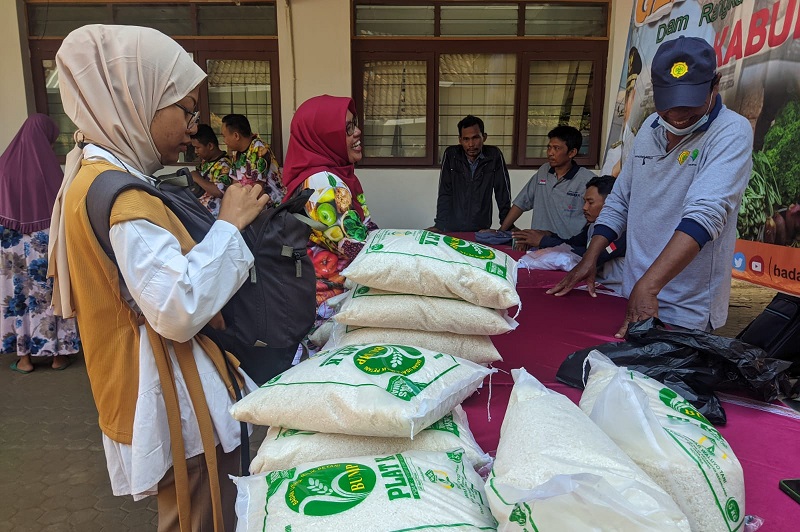 Ilustrasi- kenaikan harga pada sejumlah komoditas kebutuhan pokok. Foto istimewa