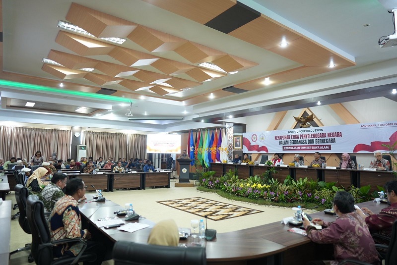 FGD bertema Kerapuhan Etika Penyelenggara Negara dalam Berbangsa dan Bernegara: Kedaulatan SDA yang diselenggarakan BPIP di Universitas Tanjung Pura, Pontianak, Kalimantan Barat, Rabu (3/9/2024). Foto istimewa