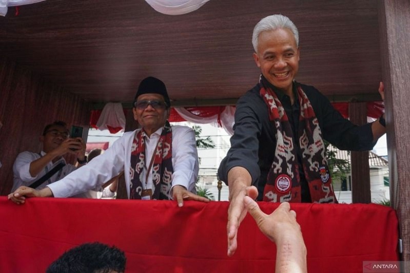 Pasangan calon presiden dan wakil presiden nomor urut 3 Ganjar Pranowo-Mahfud MD (Ganjar-Mahfud) . Foto Antara