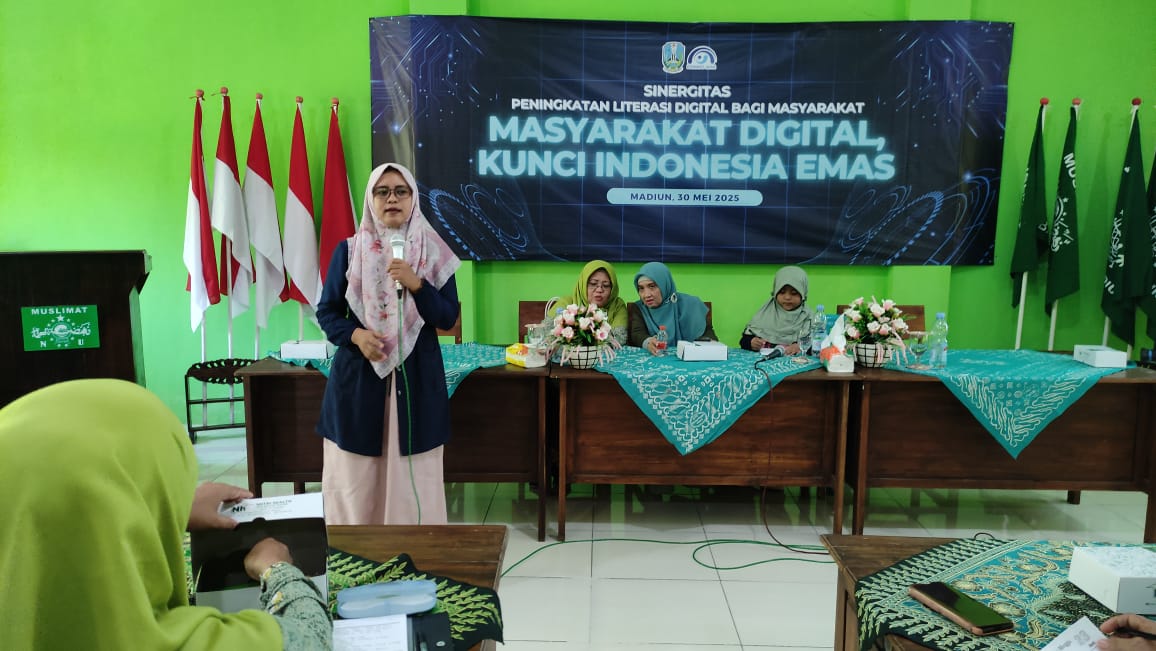 Muslimat Madiun Tingkatkan Literasi Digital dengan Mengikuti Kegiatan Sinergitas Jatim Digital 2025