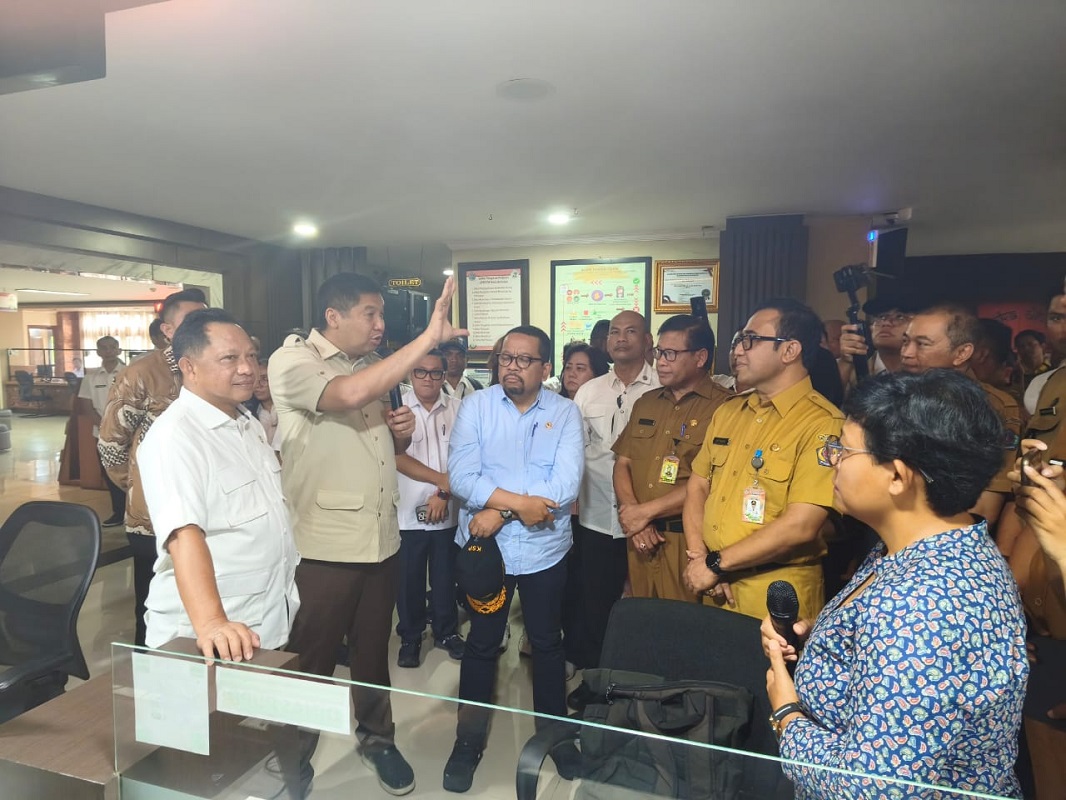 Tito Karnavian Tinjau MPP Denpasar, Pastikan Pembebasan BPHTB dan PBG Berjalan Efektif