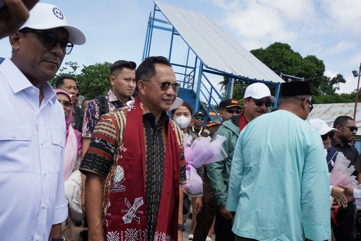 Mendagri Tito Karnavian Kunjungi Banda Neira