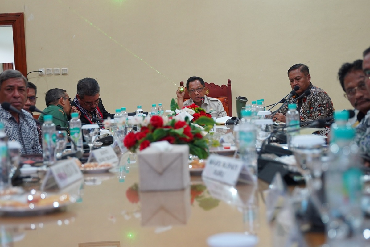 Mendagri Tito Dorong Percepatan Belanja Daerah dan Pertumbuhan Ekonomi Maluku